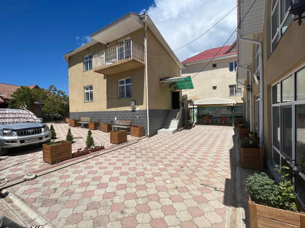 Tan Nuru Guest House Гостевой Дом Тан Нуру Cholponata Buitenkant foto