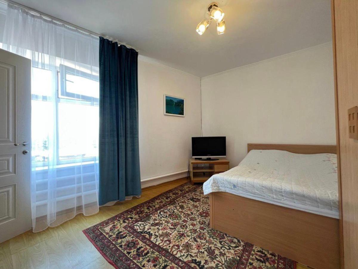 Tan Nuru Guest House Гостевой Дом Тан Нуру Cholponata Buitenkant foto