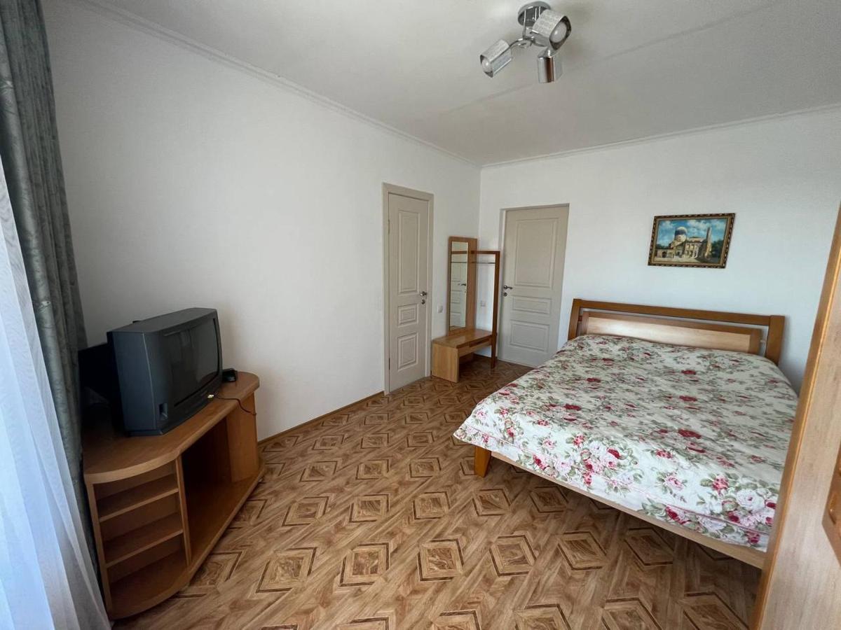 Tan Nuru Guest House Гостевой Дом Тан Нуру Cholponata Buitenkant foto
