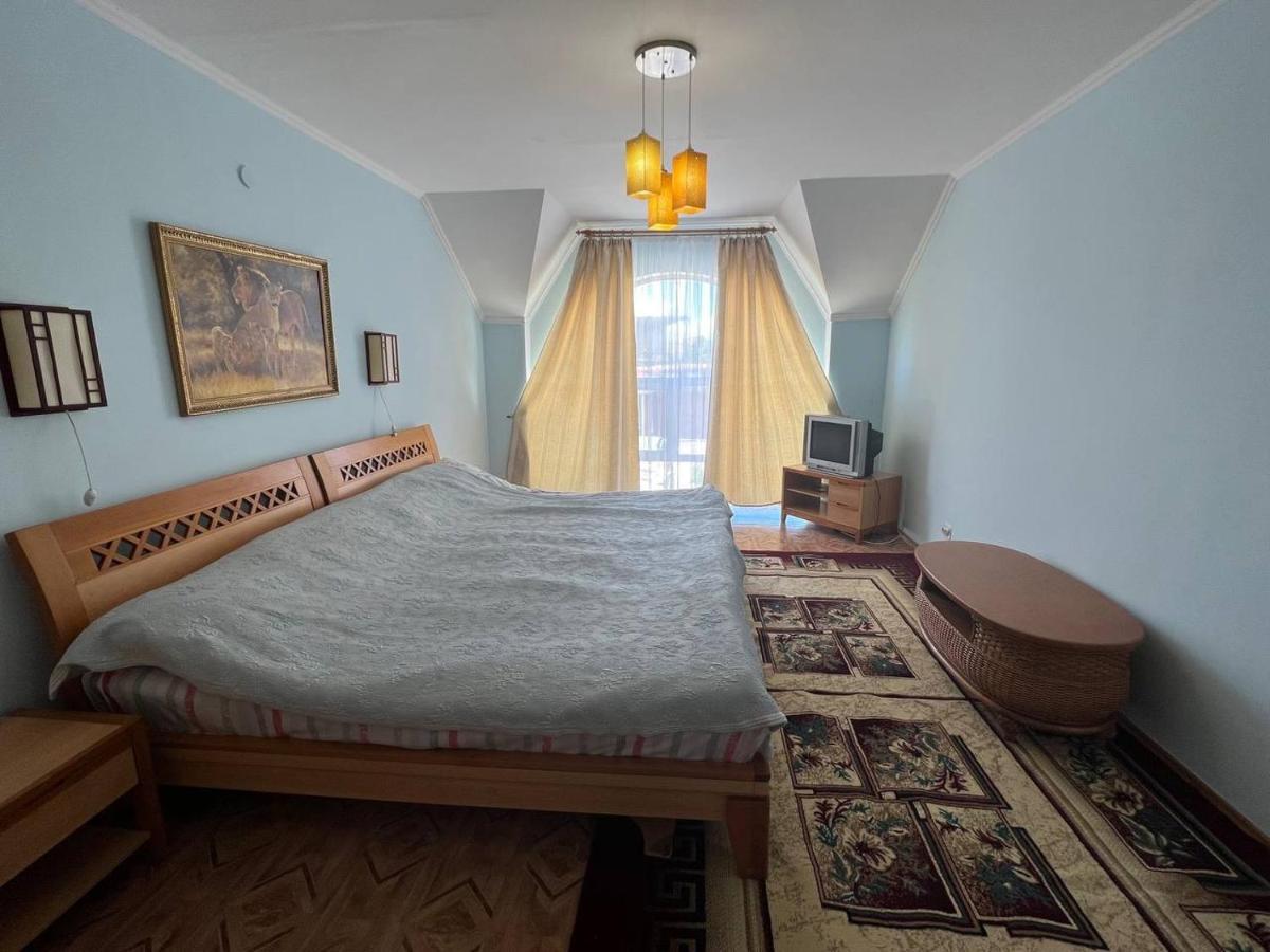 Tan Nuru Guest House Гостевой Дом Тан Нуру Cholponata Buitenkant foto