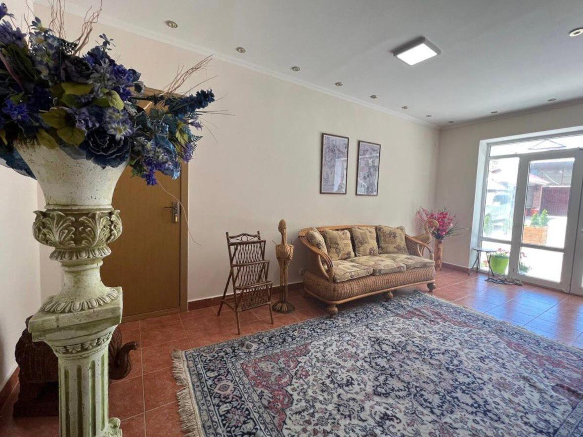 Tan Nuru Guest House Гостевой Дом Тан Нуру Cholponata Buitenkant foto