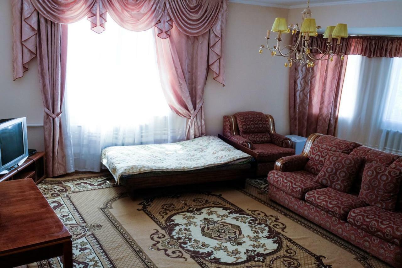Tan Nuru Guest House Гостевой Дом Тан Нуру Cholponata Buitenkant foto
